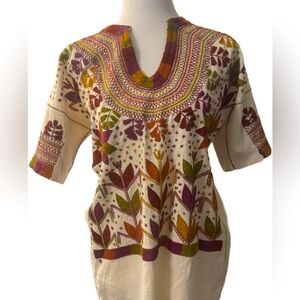 Gorgeous Embroidered Short Sleeve V-Neck Top